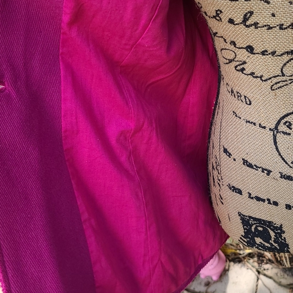 Be fuchsia wool blend pea coat. Sz M. Gently worn - Picture 10 of 16